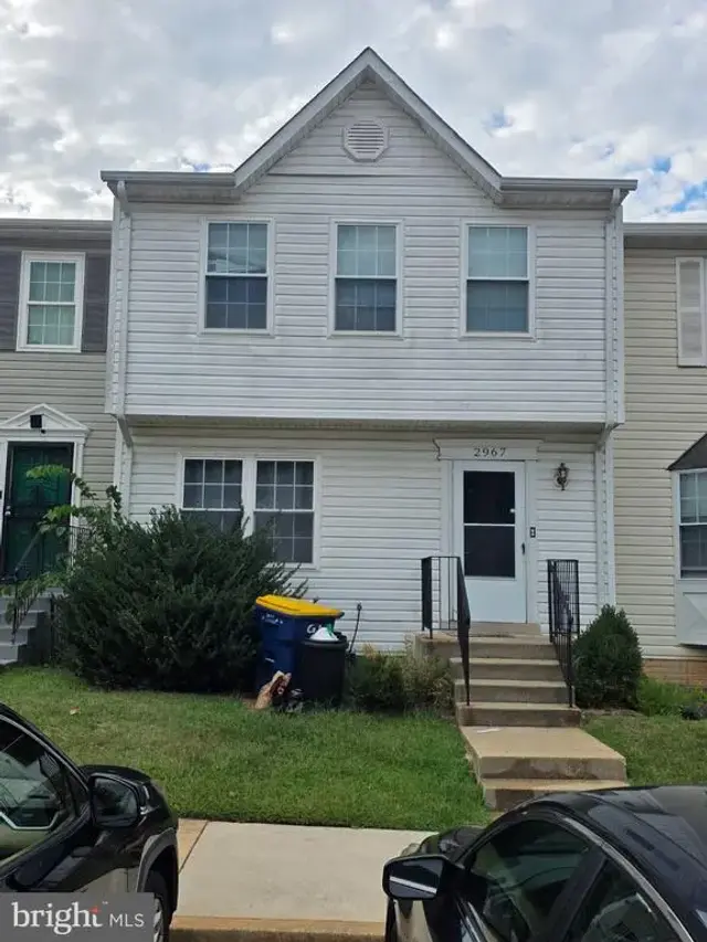 2967 Hobblebush Ct, Lanham