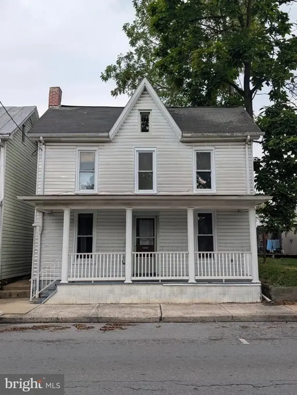 343 E Orange St, SHIPPENSBURG