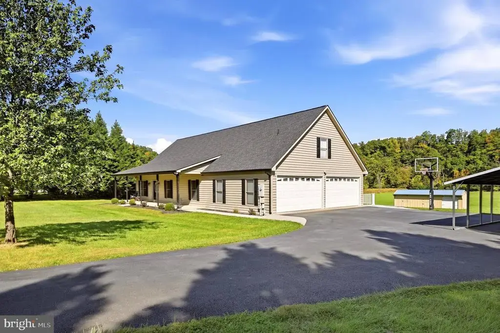 858 Abbie Ln, KEARNEYSVILLE