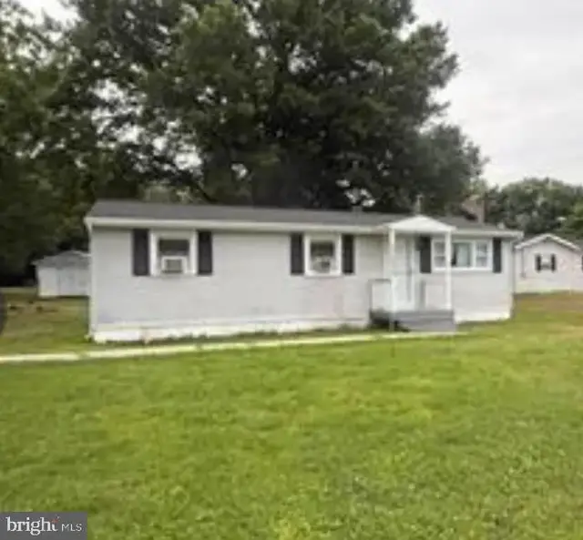 21899 Lovers Ln, Rock Hall