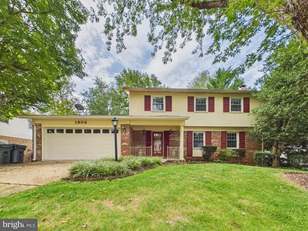 1908 Diplomat Ct, FALLS CHURCH