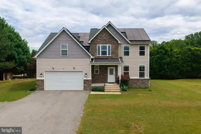 100 Finch Dr, Prince Frederick