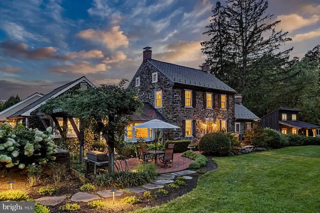 1109 Apple Rd, QUAKERTOWN