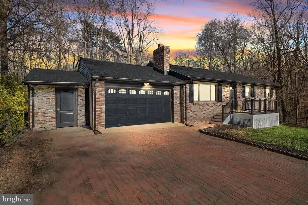 96 Sandy Ridge Rd, FREDERICKSBURG