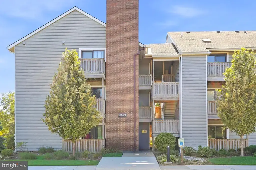5007 Ravens Crest Dr, PLAINSBORO