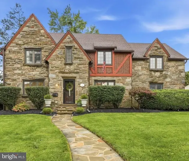 1112 Ormond Ave, Drexel Hill