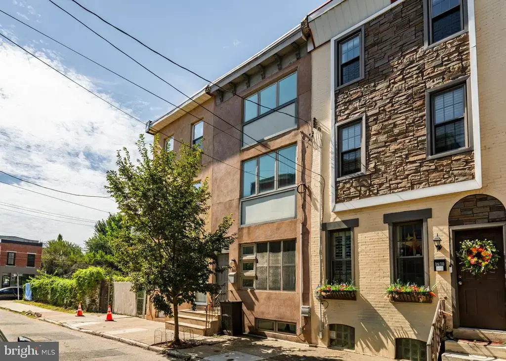 1932 E Arizona St, PHILADELPHIA