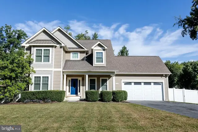 1326 Harbor Rd, Annapolis