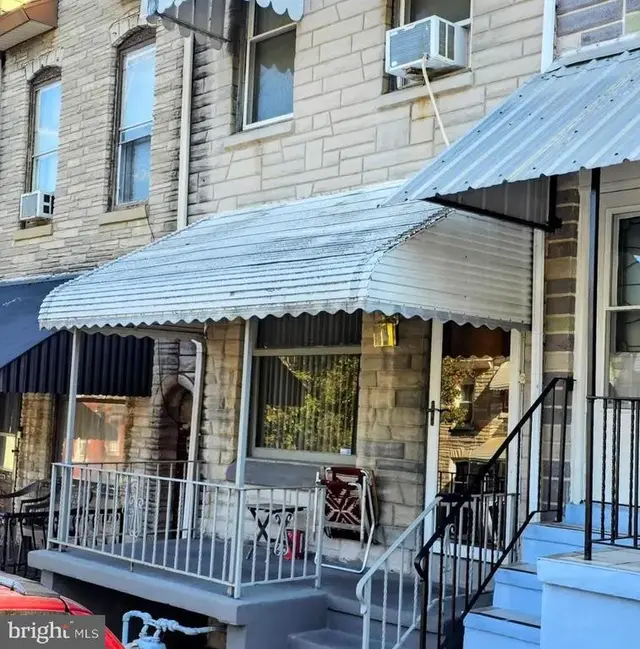 555 S 11th St, Reading
