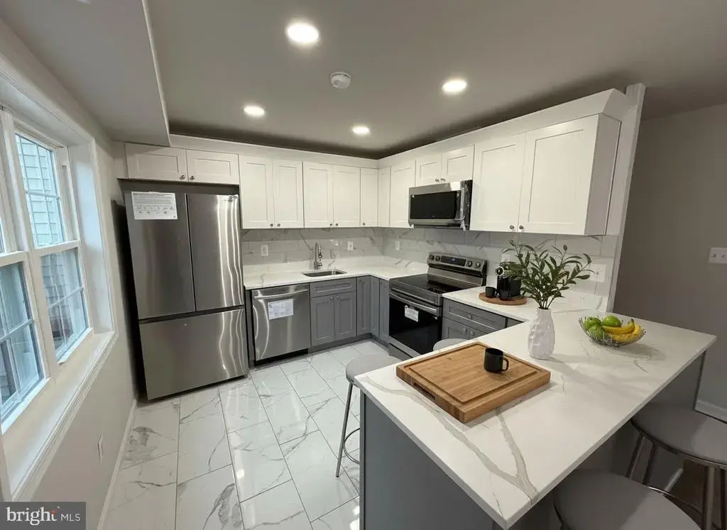 5305 Anchor Ct, FAIRFAX