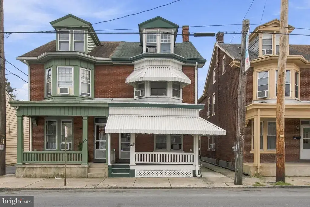 824 Lehman St, LEBANON