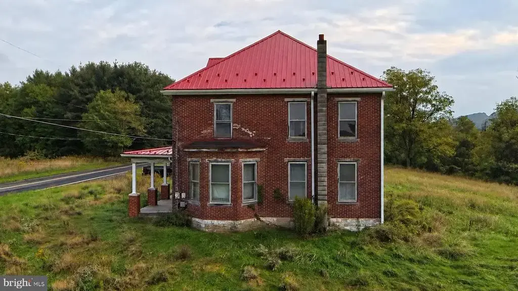 397 Pine Grove Rd, NEW BLOOMFIELD