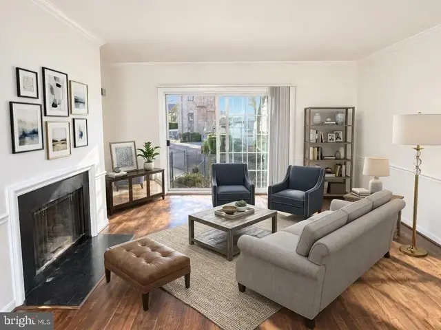 4436 Macarthur Blvd Nw #5b, Washington
