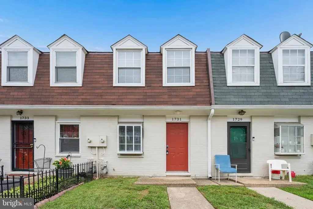 1731 Village Dr #z-42, HYATTSVILLE