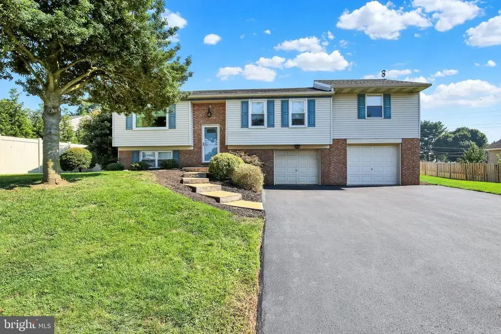 1031 Stellar Dr, MOUNT JOY