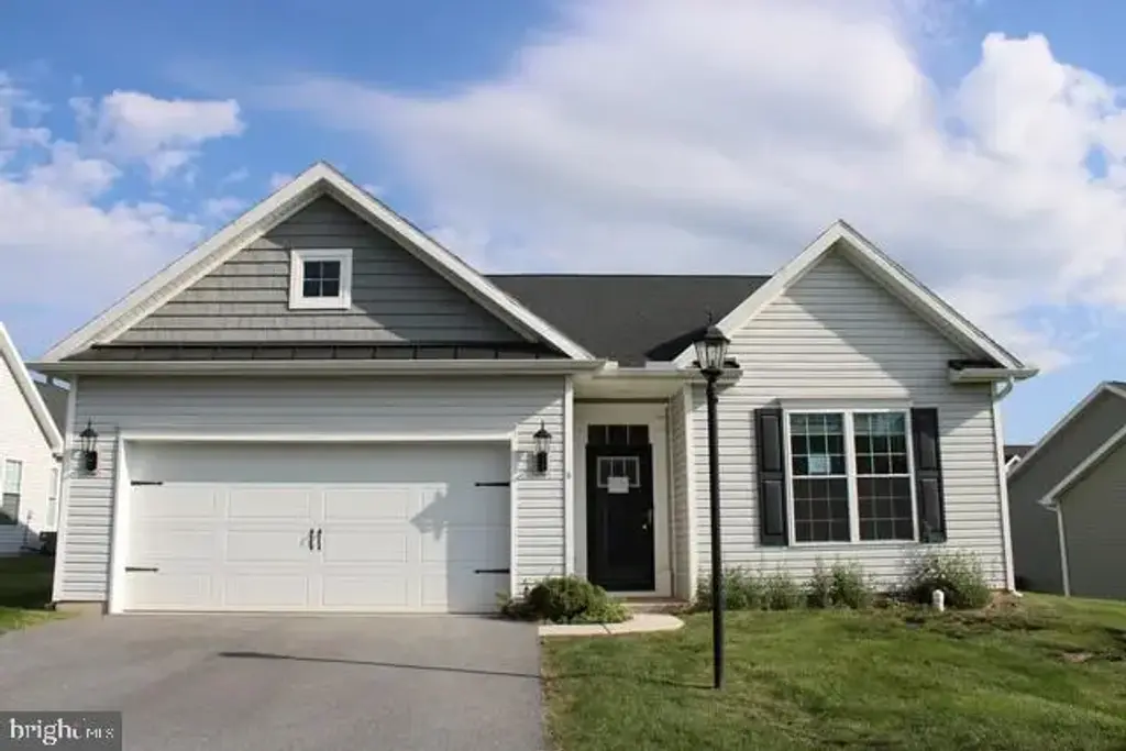 8 Osprey Ct, GETTYSBURG
