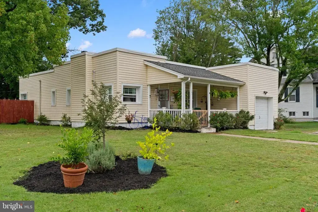 121 Ohio Ave, CLEMENTON