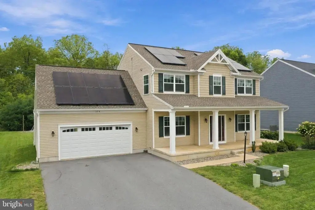 304 Lexington Ln, SHIPPENSBURG