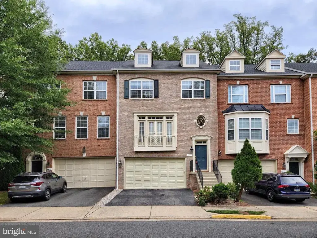 4475 Monmouth St, FAIRFAX