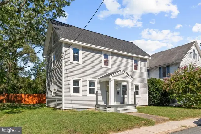 309 E 6th St, Laurel