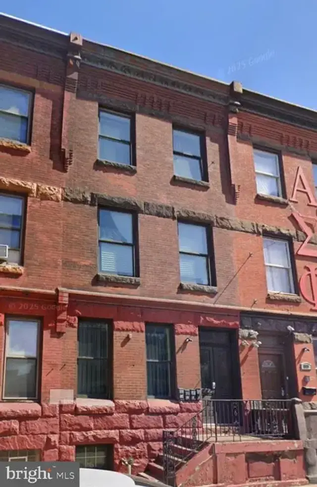 1631 W Diamond St, Philadelphia