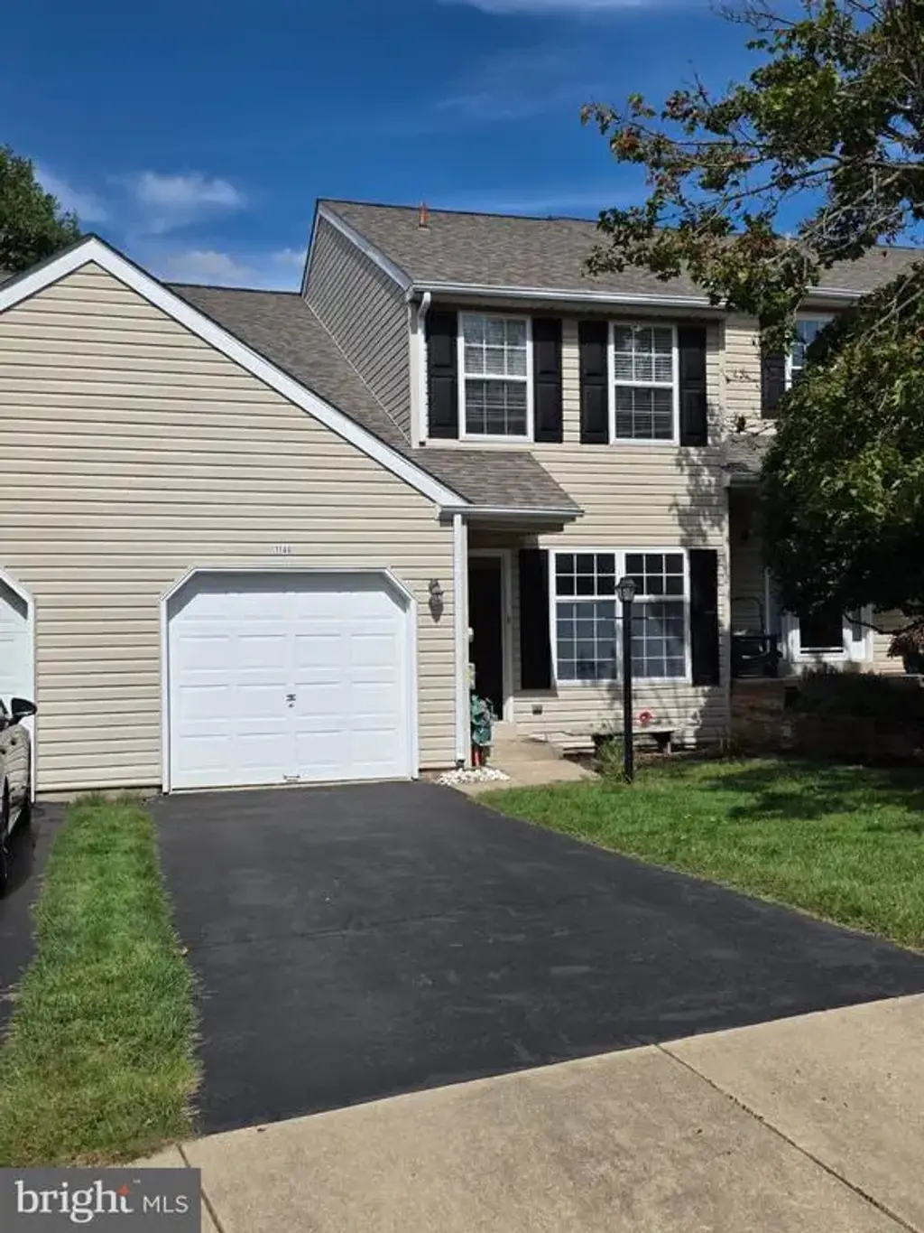 1146 Oxford Cir #, LANSDALE