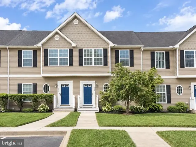 115 Bay Hill Ln, Magnolia