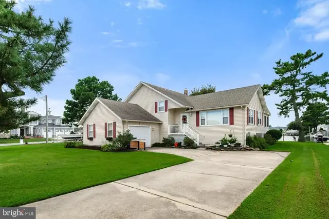 38408 Walnut Ln, Selbyville