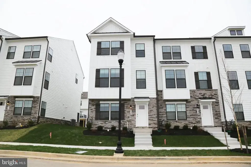 420 Herringbone Way, FREDERICK