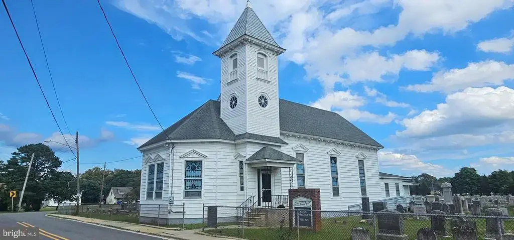 8 Station Rd, LEESBURG