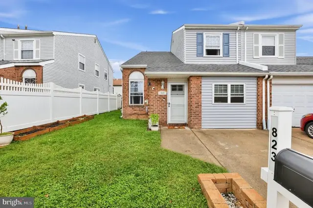 823 Barlow St, Philadelphia