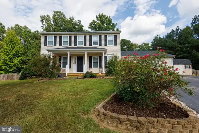 4400 Caven Ct N, Fredericksburg