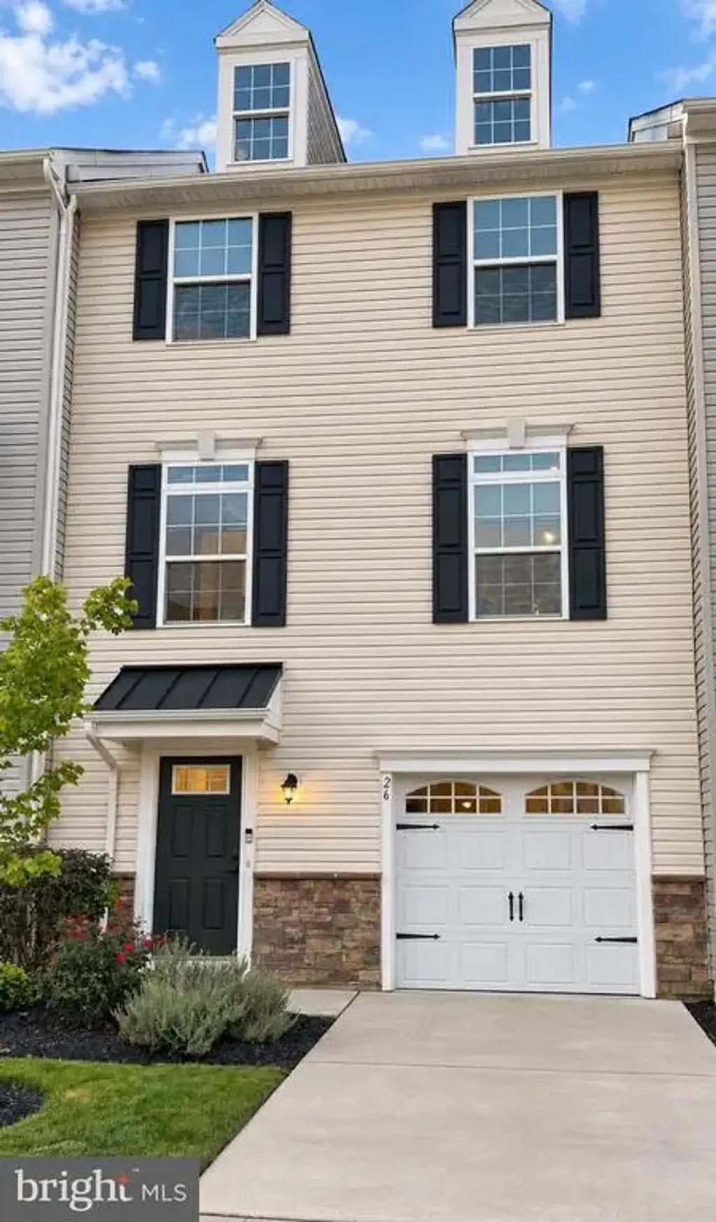 26 Sparrow Cir, SEWELL