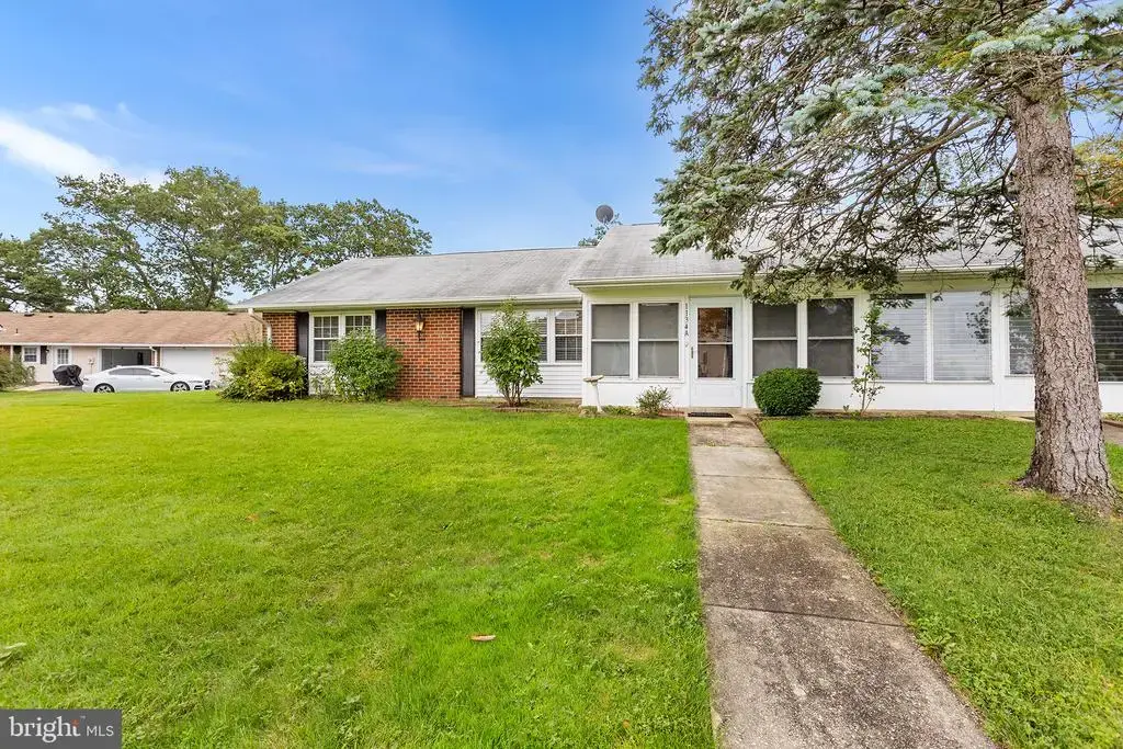 1134-a Argyll Cir, LAKEWOOD