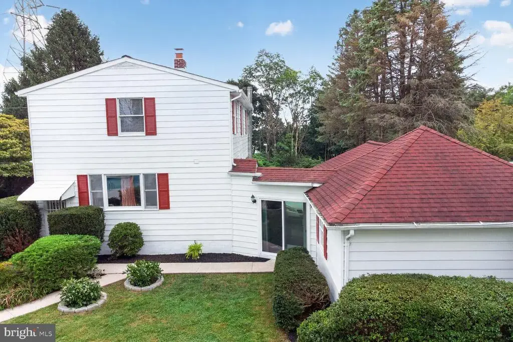 6 Sunset Rd, OWINGS MILLS