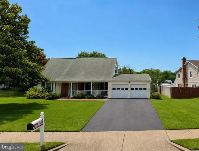 4428 Middle Ridge Dr, Fairfax