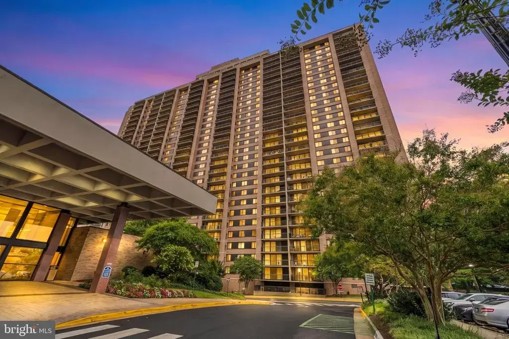 5505 Seminary Rd #2201n, FALLS CHURCH