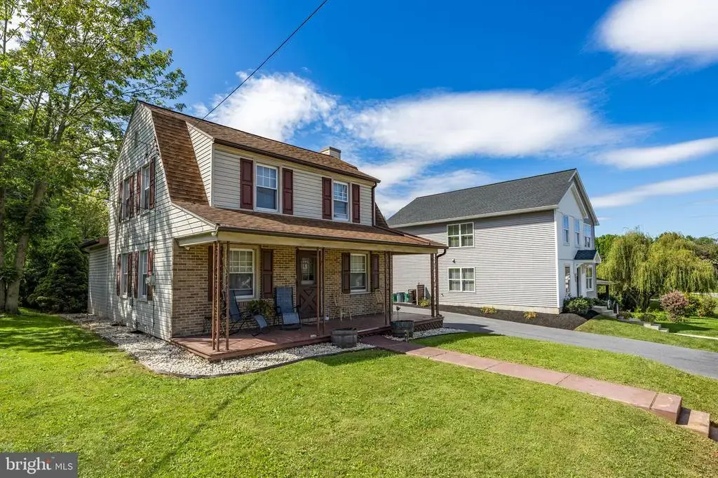 233 E Fulton St, EPHRATA