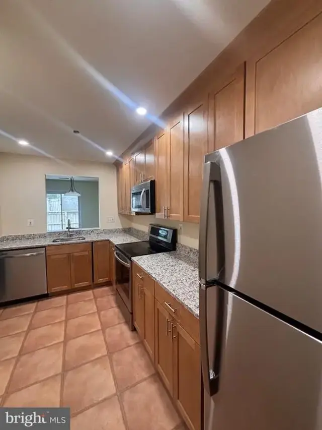 10242 Ridgeline Dr, Montgomery Village
