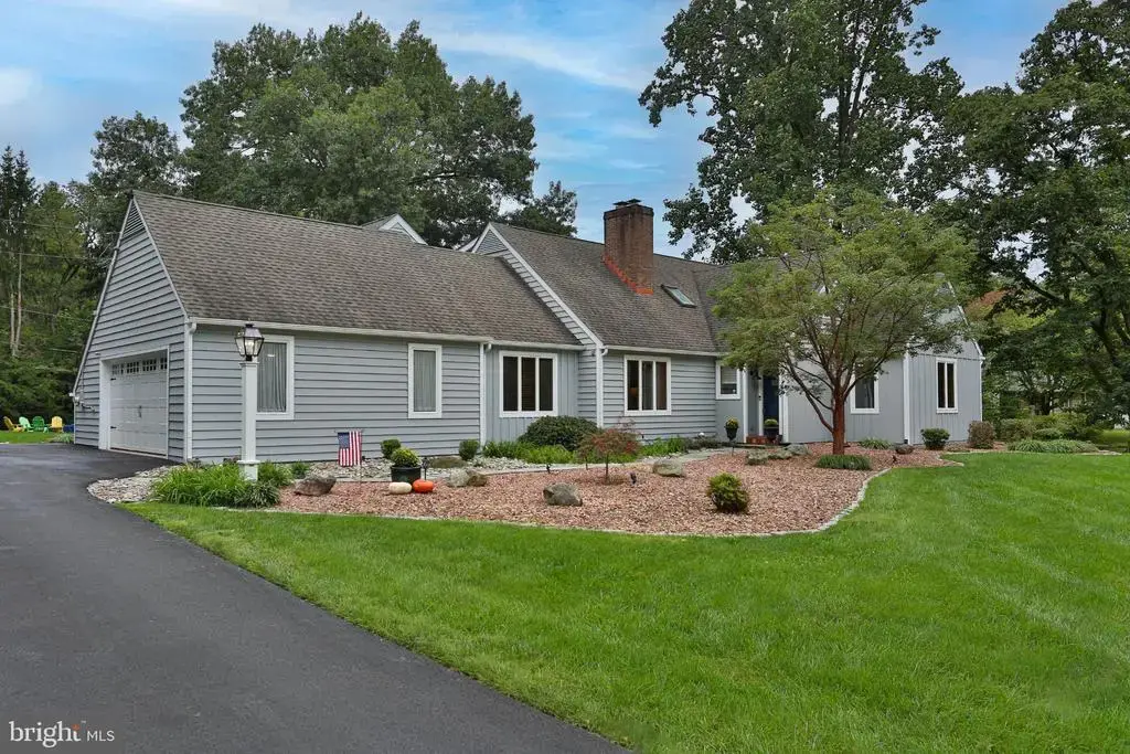 50 Forest Dr, DOYLESTOWN
