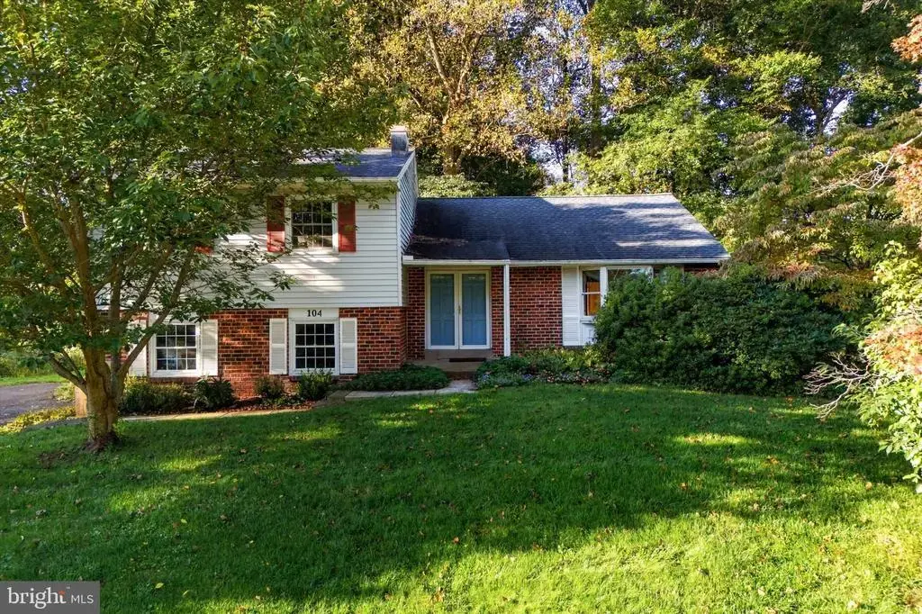 104 Clarrige Dr #, WILLOW GROVE