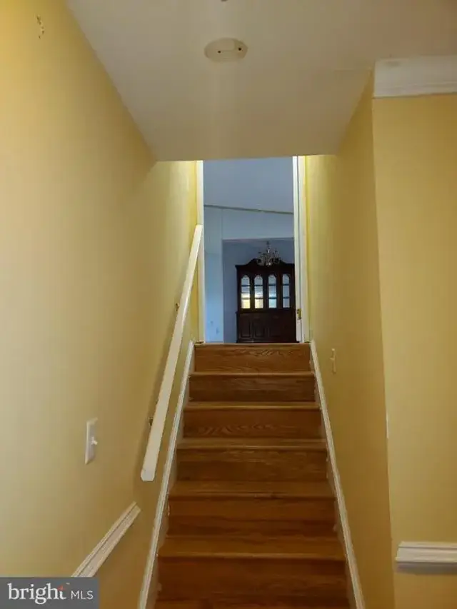 12200 Lemar Ct, Silver Spring
