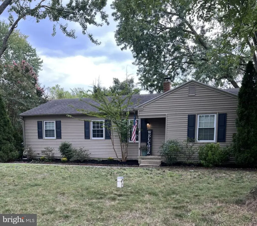 110 Johnson Dr, SALISBURY