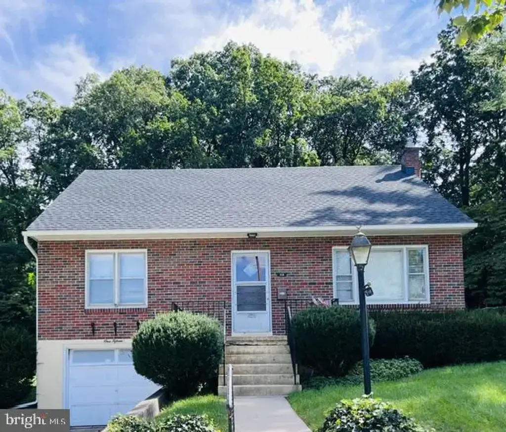 115 Woodland Rd, READING