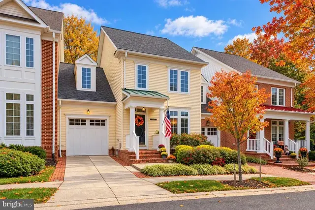 2908 Eaton Sq #111, Ellicott City