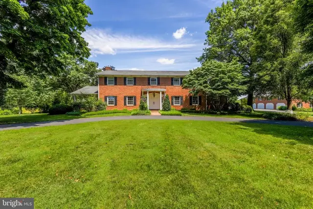 2497 Grand Point Rd, Chambersburg