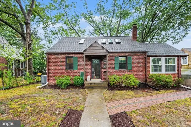 6711 Conway Ave, Takoma Park