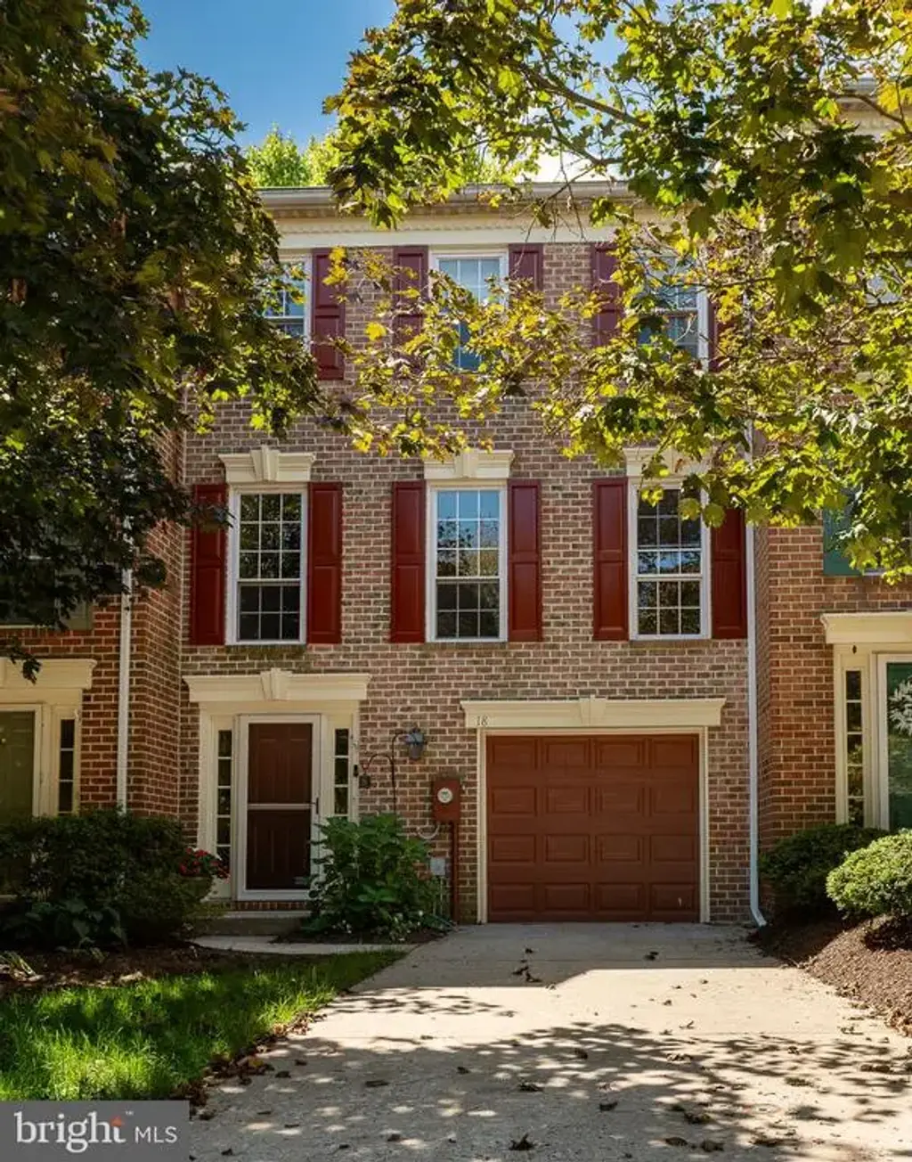 18 Mayapple Ct, TOWSON
