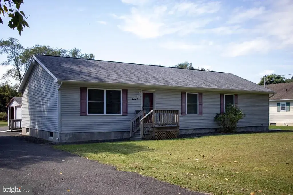 1327 Garry Ave, VINELAND