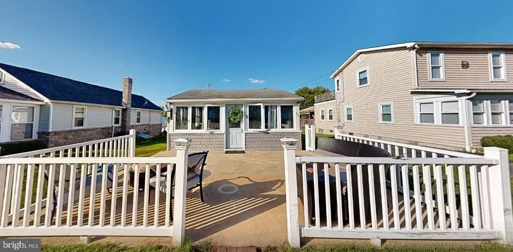 23 Pennsylvania Ave, EARLEVILLE